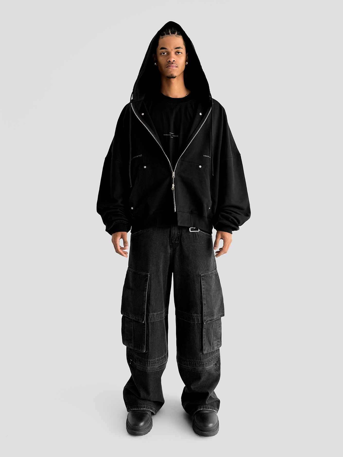 BLACK ZIP-UP HOODIE