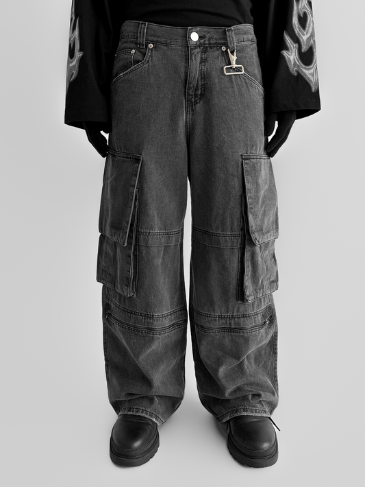 GRAY DENIM CARGO JEANS