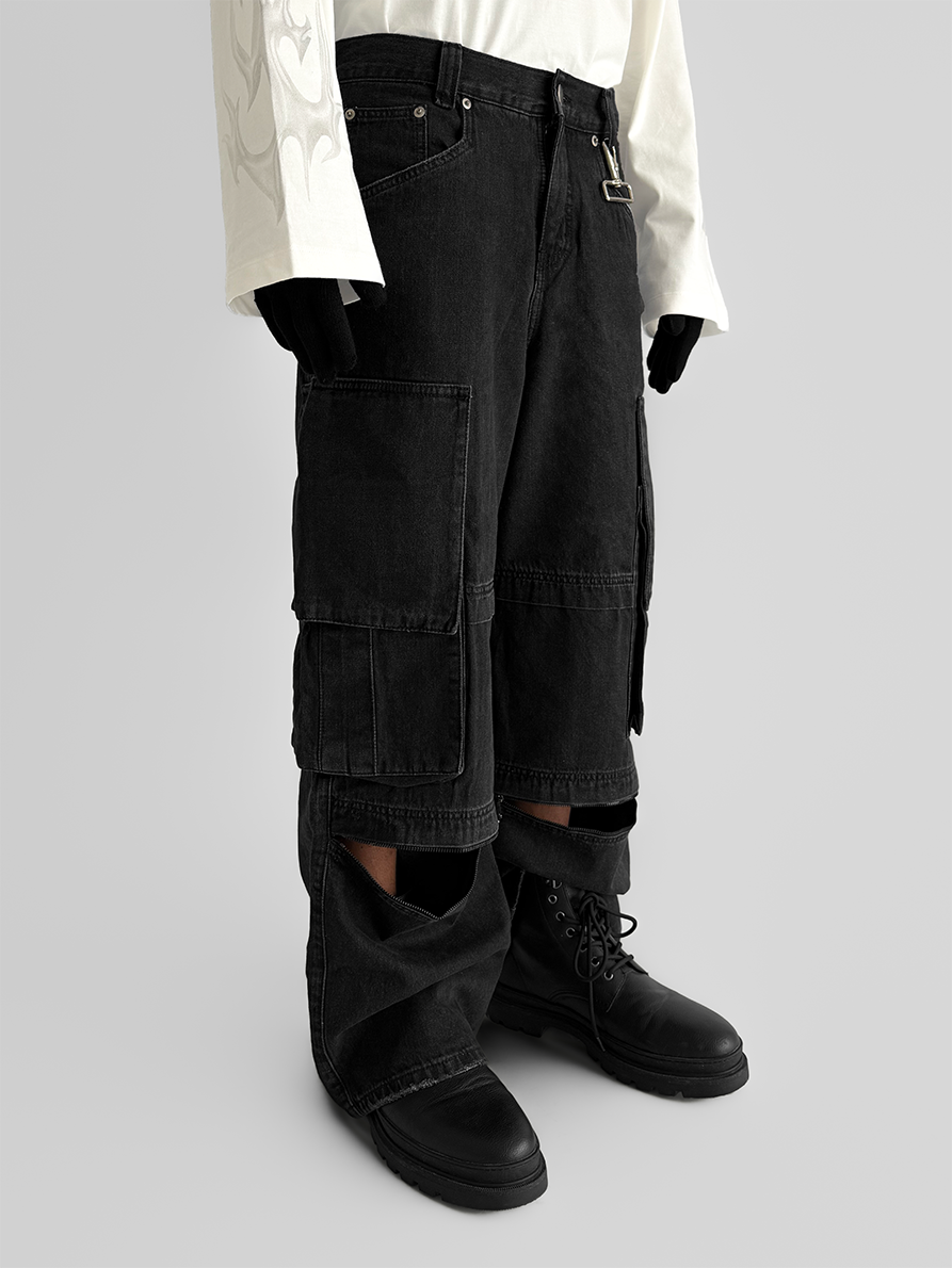 BLACK DENIM CARGO JEANS