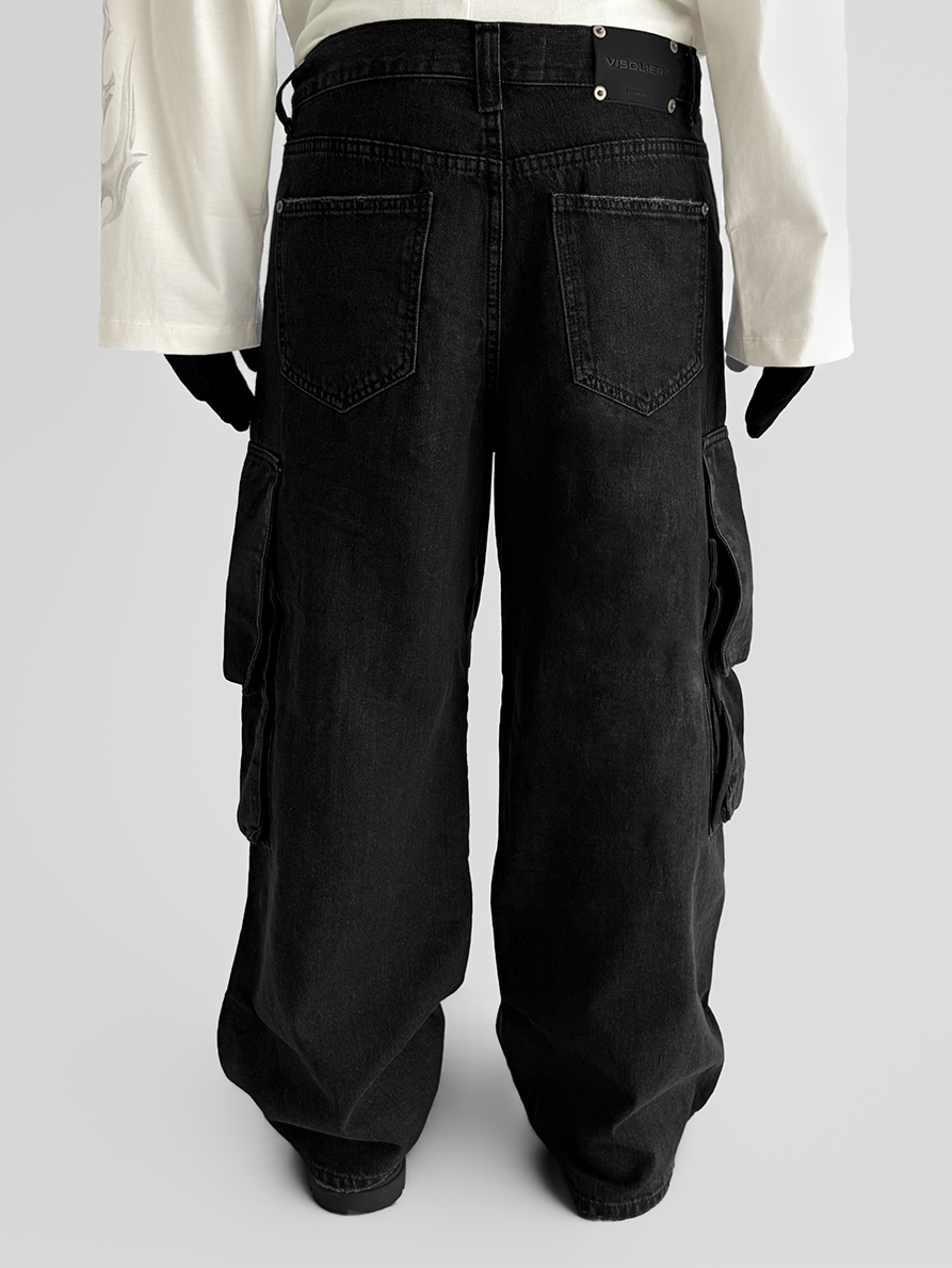 BLACK DENIM CARGO JEANS