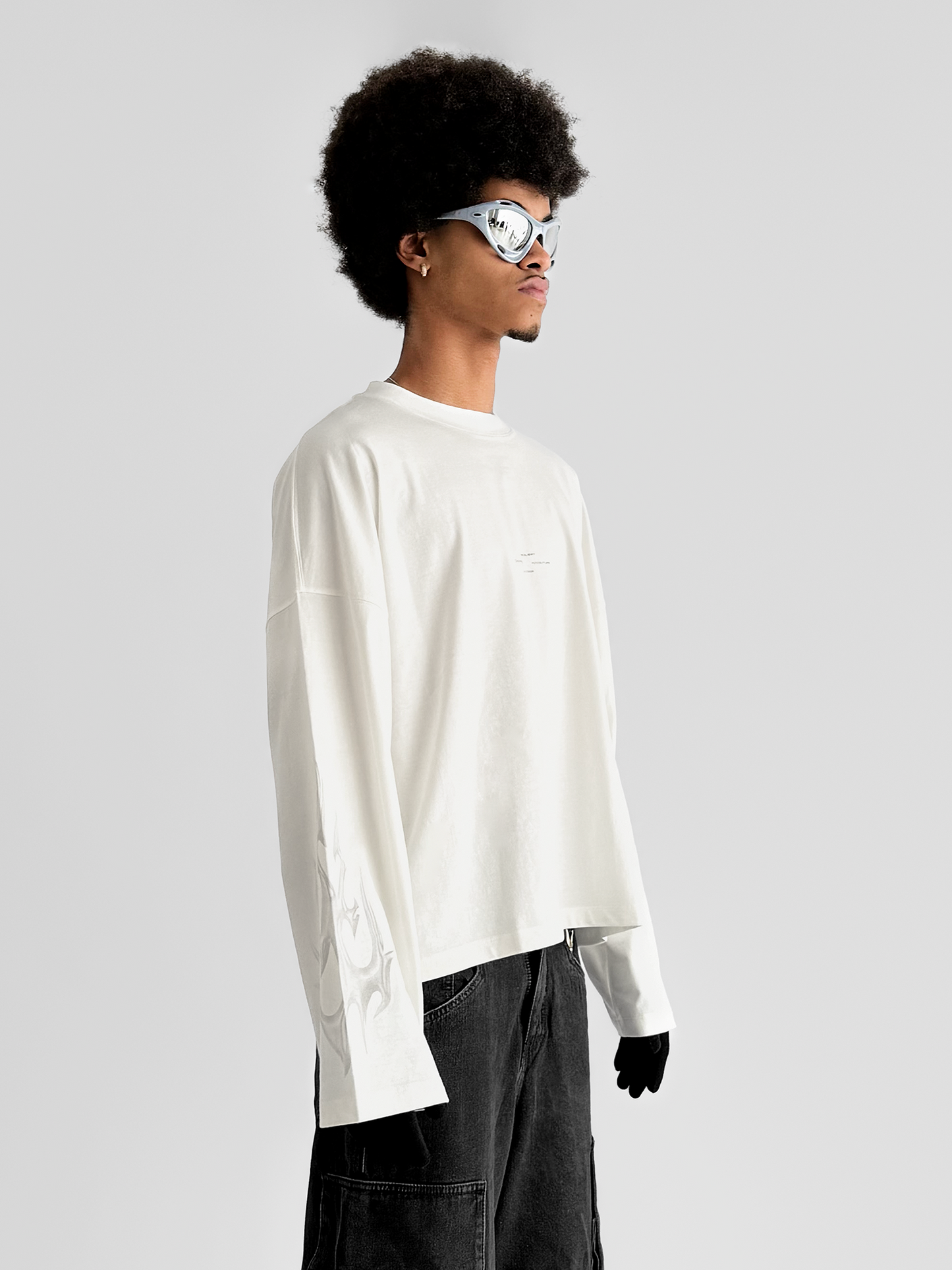 PEARL WHITE LONG SLEEVE T-SHIRT